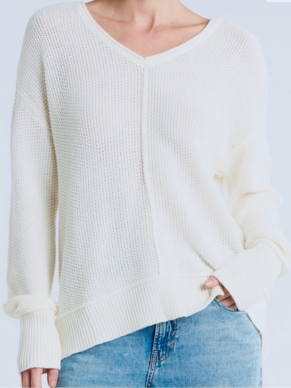 Lucky Brand White Textured V-Neck Knit Sweater Medium